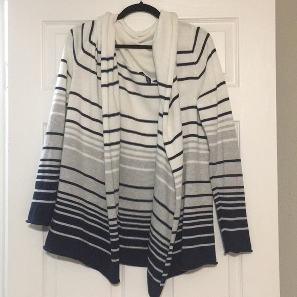 GAP Sweaters - Cotton soft Gap striped sweater cardigan